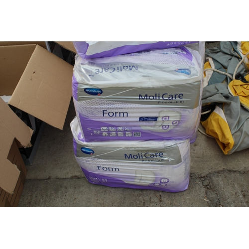 2222 - A LARGE COLLECTION OF AS NEW MOLICARE PREMIUM SUPER PLUS PADS