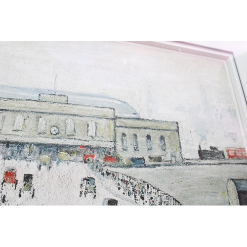 50 - * LAURENCE STEPHEN LOWRY (BRITISH 1887-1976) 'STATION APPROACH' SIGNED PRINT, BEARS MEDICI SOCIETY B... 