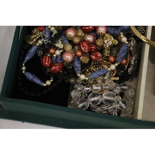 145 - A BOX CONTAINING A QUANTITY OF COSTUME JEWELLERY