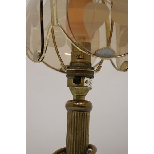 280 - A VINTAGE FOUR PANEL SHADED BRASS LAMP (WORKING AT TIME OF CATALOGING) NO WARRANTIES GIVEN