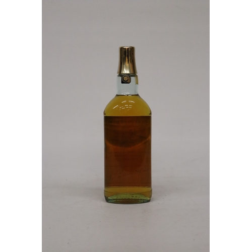 323 - A 26 1/2 FL OZS BOTTLE OF TEACHERS HIGHLAND CREAM SCOTCH WHISKY