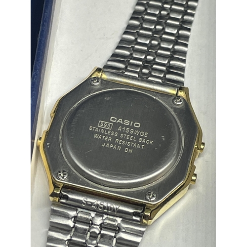 662 - A VINTAGE CASIO DIGITAL YELLOW METAL WRIST WATCH SEEN WORKING BUT NO WARRANTY GIVEN