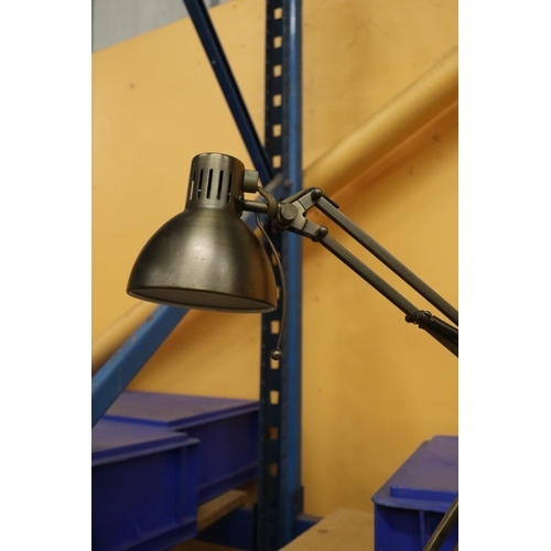 854 - A VINTAGE METAL ANGLEPOISE LAMP