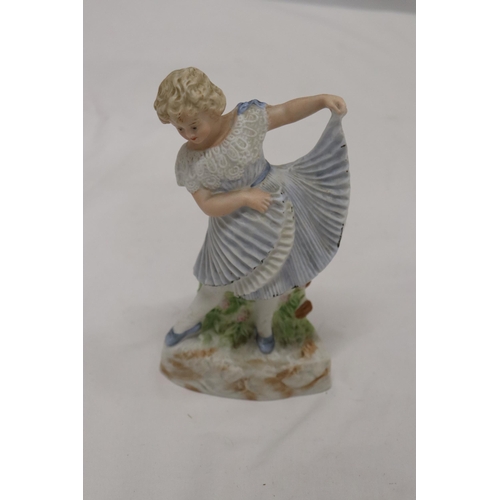 980 - A BISQUE FIGURE OF A YOUNG LADY, MARKED TO THE BASE