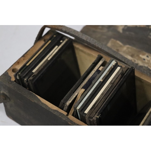 1042 - A SELECTION OF VICTORIAN MAGIC LANTERN SLIDES