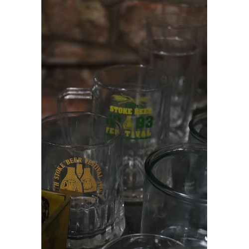 1080 - A QUANTITY OF GLASSWARE TO INCLUDE A LARGE FOOTED BOWL, GLASSES, TANKARDS, TUMBLERS, ETC