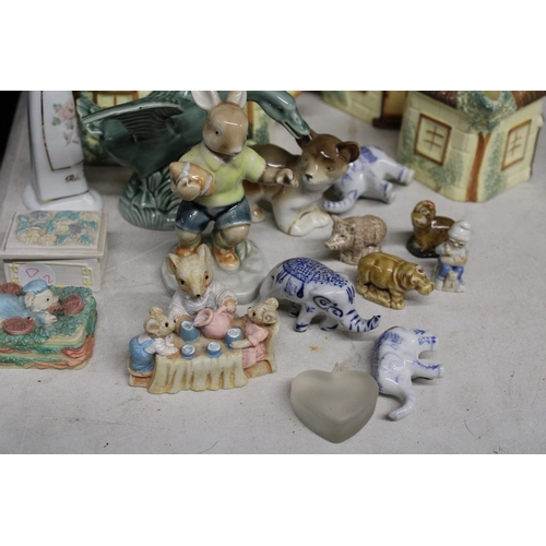 1173 - A MIXED LOT OF KEELE ST POTTERY, CARLTON WARE AND WADE FIGURINES ETC