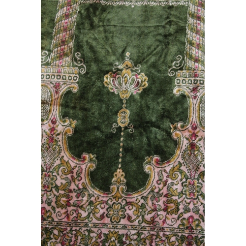 1238 - A VINTAGE OLIVE GREEN PATTERNED WALL HANGING, APPROX 60CM X 96CM