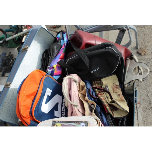 1972 - A LARGE ASSORTMENT OF BAGS AND SUITCASES ETC