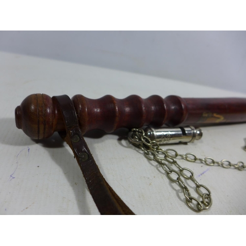 355 - A GEORGE VI POLICEMANS TRUNCHEON, LENGTH 40CM AND TWO POLICEMANS WHISTLES