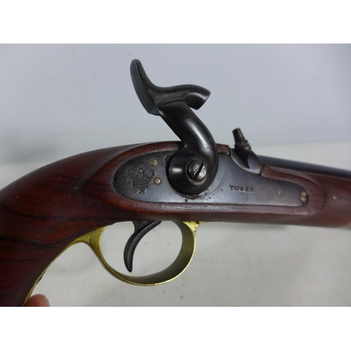 377 - A GOOD QUALITY NON FIRING MODEL DISPLAY 1842 PERCUSSION CAP LANCERS PISTOL, 20CM BARREL, LENGTH 36CM