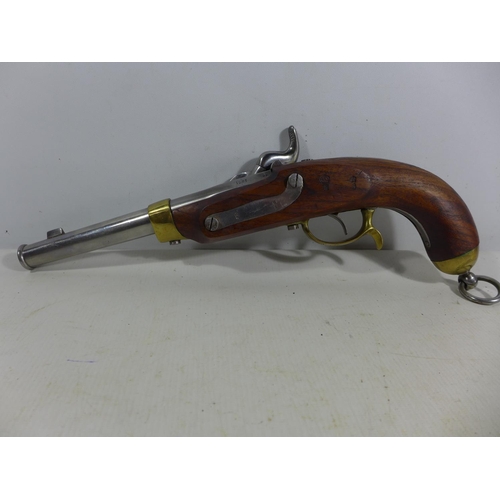 383 - A GOOD QUALITY NON FIRING MODEL DISPLAY POTSDAM PERCUSSION CAP PISTOL , 20CM  BARREL, LENGTH 39CM