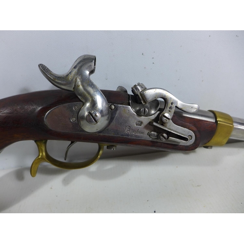 383 - A GOOD QUALITY NON FIRING MODEL DISPLAY POTSDAM PERCUSSION CAP PISTOL , 20CM  BARREL, LENGTH 39CM