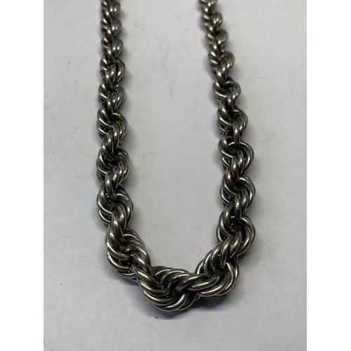 544 - A SILVER ROPE CHAIN LENGTH 18