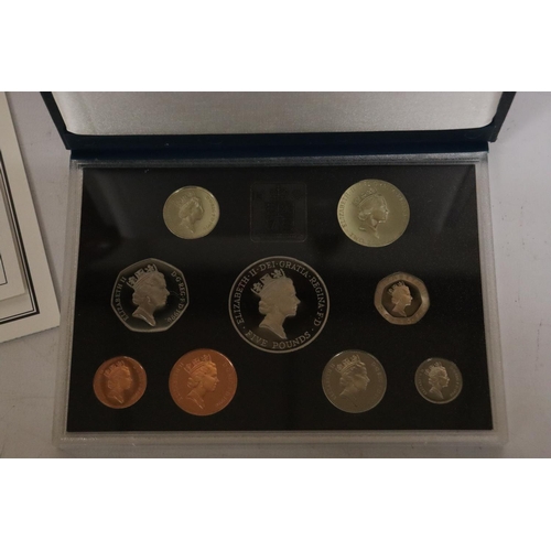 359 - THE ROYAL MINT 1996 PROOF COIN COLLECTION WITH COA