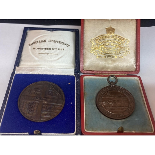 354 - FOUR COMMEMORATIVE MEDALS, TO INCLUDE RHODESIAN INDEPENDANCE, PHOTOGRAPHY ETC