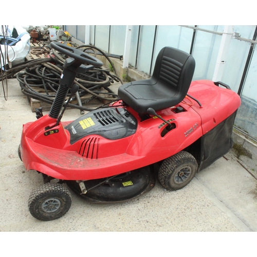 102 - HONDA RIDE ON MOWER  +  VAT