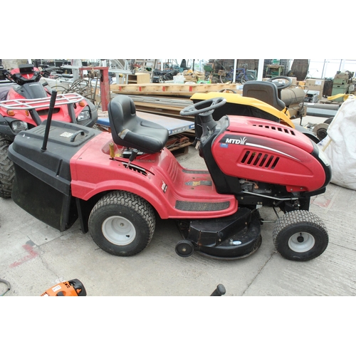 122 - MTD RIDE ON MOWER  + VAT