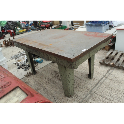 139 - VERY HEAVY CAST STEEL BENCH WITH 1 1/2 THICK TOP (HARD TO FIND)  + VAT