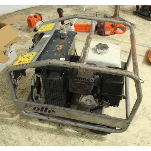 2 - BELLE HYDRAULIC POWER PACK  IN GOOD WORKING ORDER NO VAT