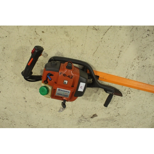 21 - HUSQVARNA SINGLE SIDE HEDGE CUTTER  NO VAT