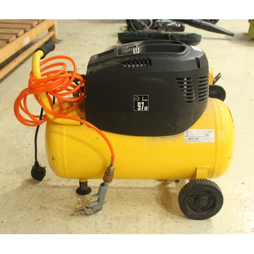 25 - STANLEYLWA 97dB COMPRESSOR  NO VAT