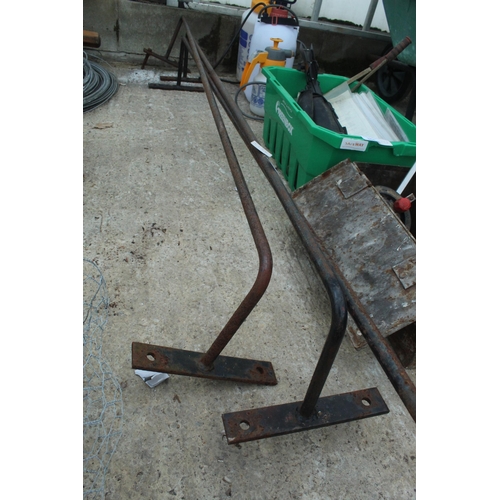 352 - 3 HORSE RUG HANGERS  NO VAT