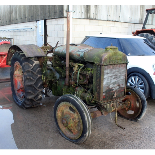 201 - FORDSON TRACTOR WIDE WING, RESTORATION PROJECT UNSURE OF MODEL AND YEAR, NO LOG BOOK AND NO KEYS.  S... 