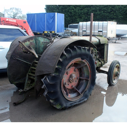 201 - FORDSON TRACTOR WIDE WING, RESTORATION PROJECT UNSURE OF MODEL AND YEAR, NO LOG BOOK AND NO KEYS.  S... 