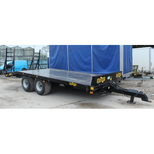 233 - 2023 HERBST BEAVER TAIL LOW LOADING TRAILER + VAT