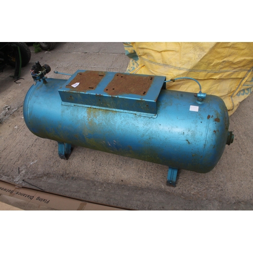 1490 - CLARKE COMPRESSOR AIR TANK  NO VAT