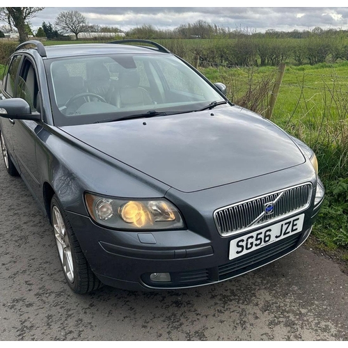 192 - VOLVO V50 1.8 SG56JZE MANUAL PETROL APPROX 105000 MILES 12 MONTHS MOT NEW TYRES ON / WHEEL BEARINGS ... 