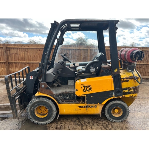 204 - TO BE VIEWED & COLLECTED FROM LEIGH LANCASHIRE 2001 JCB TLT 30G FORKLIFT SAME OWNER FOR 7 YEARS VERY... 