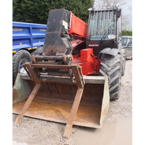 212 - 2013 MANITOU TELEHANDLER YN13FGZ FIRST REG 1/5/13 APPROX 4500 HOURS + VAT