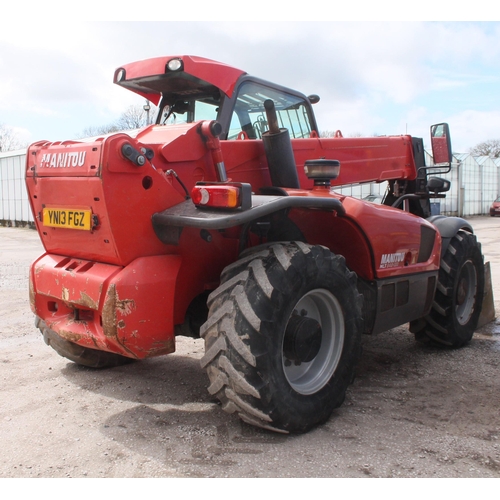 212 - 2013 MANITOU TELEHANDLER YN13FGZ FIRST REG 1/5/13 APPROX 4500 HOURS + VAT