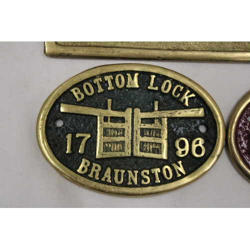 133 - THREE BRASS SIGNS TO INCLUDE, RESTAURANT, BOTTOM LOCK, BRAUNSTON AND BRAUNSTON TUNNEL