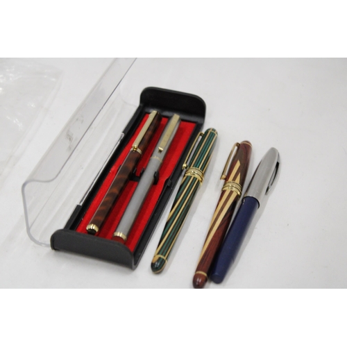 137 - A COLLECTION OF VINTAGE PENS TO INCLUDE A SHEAFFER - 5 IN TOTAL