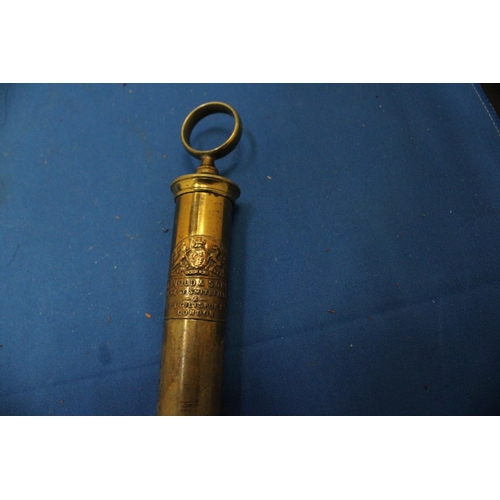 31 - A VINTAGE BRASS  SYRINGE WITH MAKERS CREST