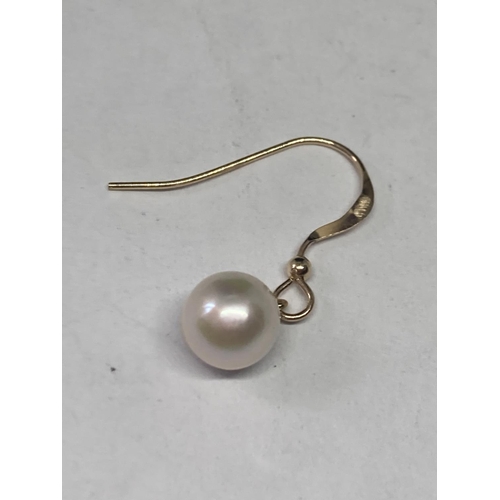 636 - A PAIR OF MARKED 14K PEARL EARRINGS (A/F)