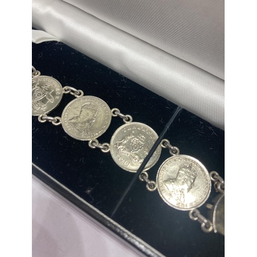 640 - A PRE WWI 925 SILVER AUSTRALIAN THREE PENCE COIN BRACELET IN A PRESENTATION BOX