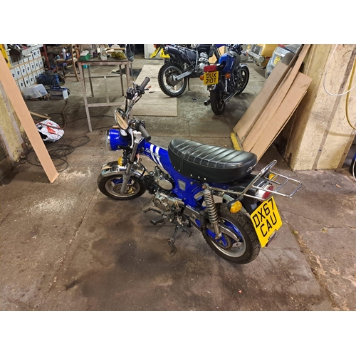 178 - 2017 SKYMAX 125CC MOTORBIKE DX67CAU ONLY 24 MILES FROM NEW ELECTRIC START NEW BATTERY WITH V5 NO VAT... 