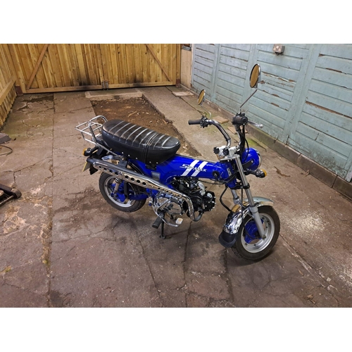 178 - 2017 SKYMAX 125CC MOTORBIKE DX67CAU ONLY 24 MILES FROM NEW ELECTRIC START NEW BATTERY WITH V5 NO VAT... 