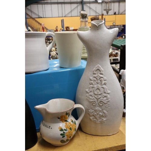 991 - AN ANTIQUE IRONSTONE WARE CHAMBER POT TOGETHER WITH VASES, PLANTERS AND JUGS