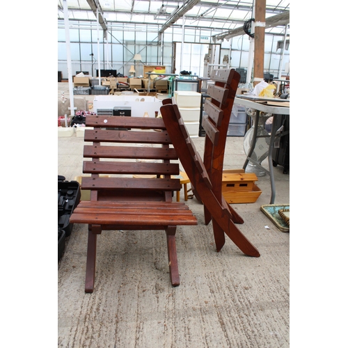 1676 - A PAIR OF FOLDING WOODEN GARDEN CHAIRS