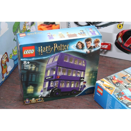 1684 - AN ASSORTMENT OF TOYS TO INCLUDE A BOXED LEGO CITY SET, A HARRY POTTER LEGO NIGHT BUS AND A MARIOKAR... 