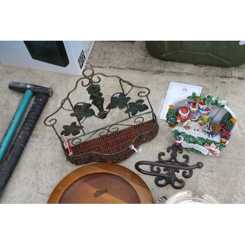 1752 - AN ASSORTMENT OF ITEMS TO INCLUDE A WIRE WALL SHELF, A TREEN BOWL AND A SILVER PLATED DISH ETC