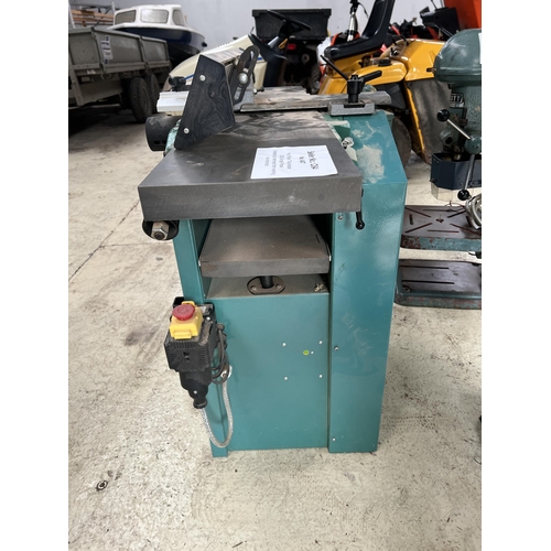 146 - KITY PLANER THICKNESSER 230V SINGLE PHASE UNTESTED BUT REMOVED FROM A WORKING ENVIROMENT NO VAT