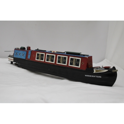 163 - A HANDBUILT AND HANDPAINTED CANAL BARGE, LENGTH 53CM, HEIGHT 9CM