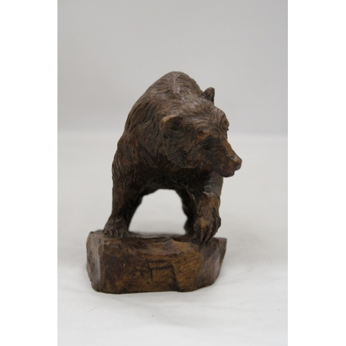 168 - A HAND CARVED BEAR FIGURE, SIGNED, HEIGHT 12CM