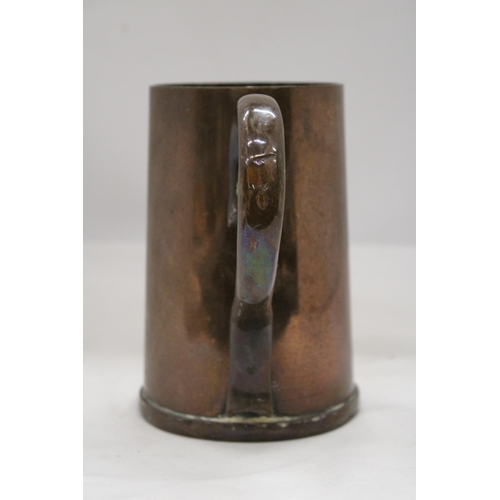 170 - A VERY HEAVY VINTAGE COPPER TANKARD